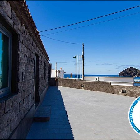Mosteiros Beach House Bagian luar foto
