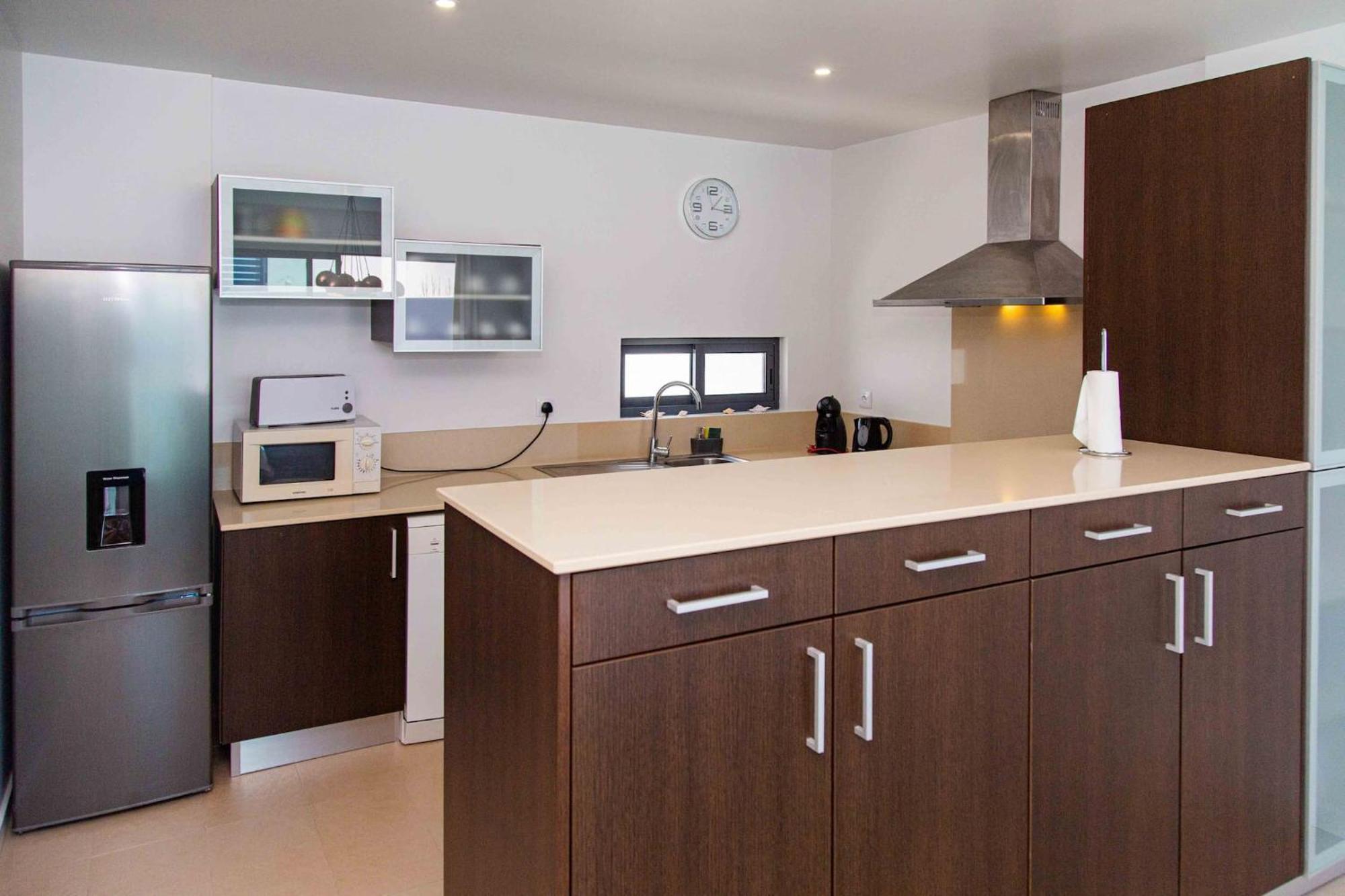 Mosteiros Beach House Bagian luar foto